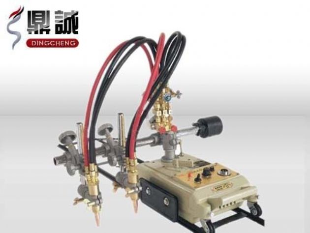 點(diǎn)擊查看詳細(xì)信息<br>標(biāo)題：雙頭多頭火焰切割機(jī) 閱讀次數(shù)：4239