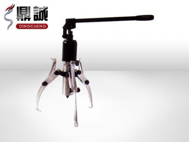 點(diǎn)擊查看詳細(xì)信息<br>標(biāo)題：整體式液壓拉馬 閱讀次數(shù)：4407