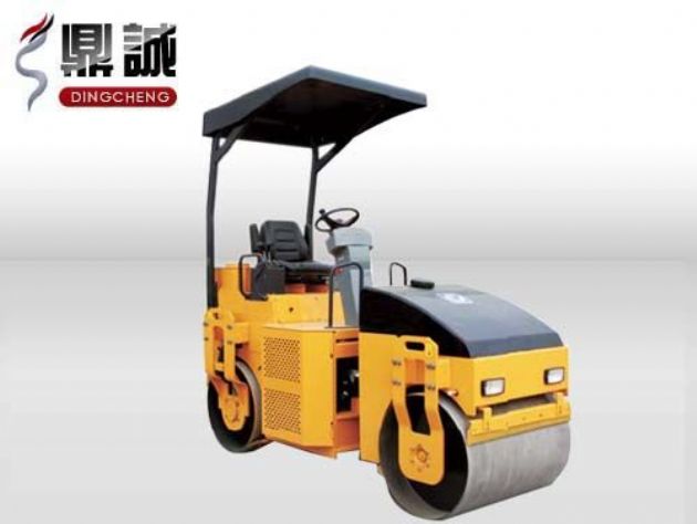 點(diǎn)擊查看詳細(xì)信息<br>標(biāo)題：3噸全液壓雙鋼輪壓路機(jī) 閱讀次數(shù)：12976